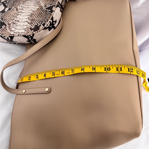 INC International Concepts Tan and Brown Classic Tote - Picture 10 of 12